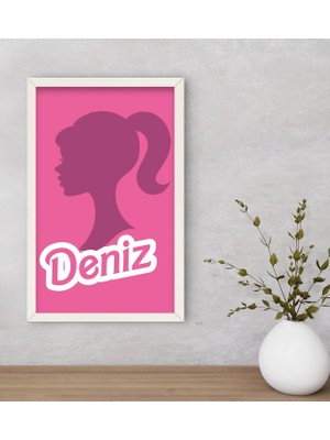 Bk Gift Kişiye Özel Barbie Tasarımlı Dekoratif Ahşap Beyaz Çerçeveli Tablo-1, Barbie Filmi, Barbie Hediyelik Eşya, Arkadaşa Hediye
