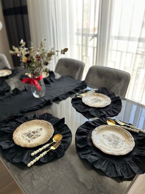Morlay 7 Parça Fırfırlı Sofra Sunum Seti 6 Adet Amerikan Servisi Supla + 1 Adet Fırfırlı Runner - 40X150 cm