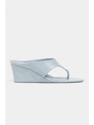 Nişantaşı Shoes Corey Bebe Mavi Rustik Parmak Arası Dolgu Topuklu Kadın Terlik