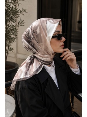 Ebru Tesettür Soft Çiçek Desen Eşarp Serisi Kahve