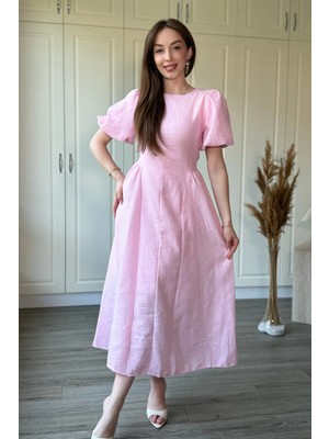 Dilay Gökoğlu Butik Pembe Müslin Kumaş Balon Kol Midi Elbise