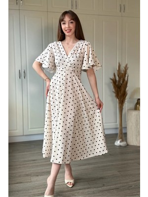 Dilay Gökoğlu Butik Puantiye Desenli Kolları Volanlı Modal Kumaş Midi Bej Elbise