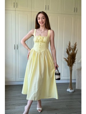 Dilay Gökoğlu Butik Askılı Kloş Midi Elbise