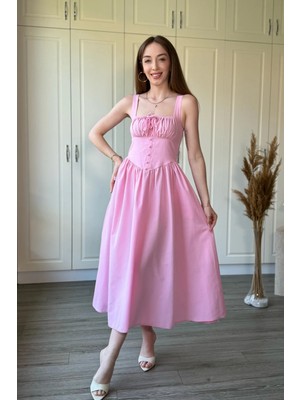 Dilay Gökoğlu Butik Askılı Kloş Midi Elbise