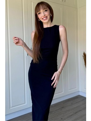 Dilay Gökoğlu Butik Drapeli Midi Lacivert Elbise