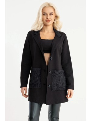 Bold & Young Kadın Siyah Cepli Arkası Kraş Detaylı Düğmeli Blazer Ceket