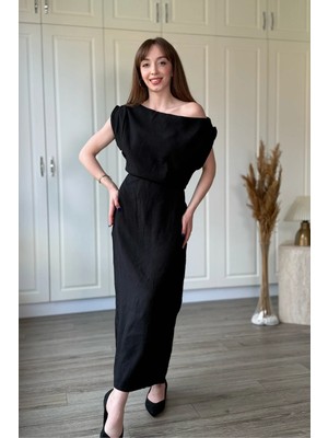 Dilay Gökoğlu Butik Düşük Omuz Keten Midi Siyah Elbise