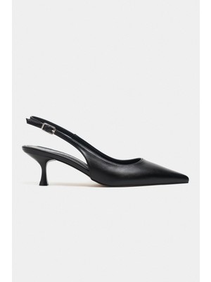 Nişantaşı Shoes Megy Siyah Mat Arka Açık Toka Detay Sivri Burun Kadın Topuklu Ayakkabı