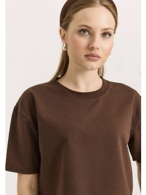Nutika Kısa Kollu Oversize Crop Tişört