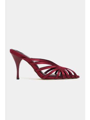 Nişantaşı Shoes Judith Bordo Saten Burnu Açık Detay Kafesli Kadın Topuklu Terlik