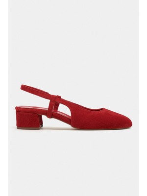 Nişantaşı Shoes Harmony Kırmızı Süet Deri Küt Burun Kemer Detay Kısa Topuklu Kadın Babet