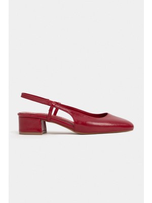 Nişantaşı Shoes Harmony Kırmızı Rustik Desenli Küt Burun Kemer Detay Kısa Topuklu Kadın Babet