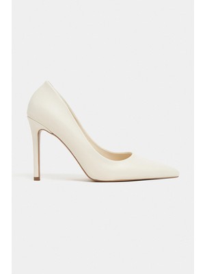 Nişantaşı Shoes Lunara Bej Mat Sivri Burun Kadın Stiletto
