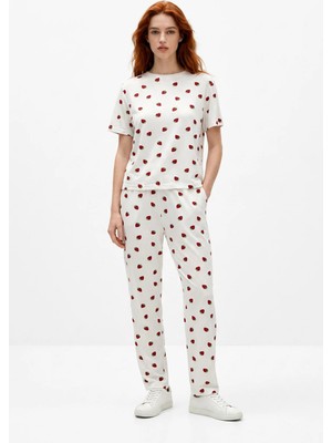 Hakke Kadın Çilek Baskılı Rahat Pijama Takımı