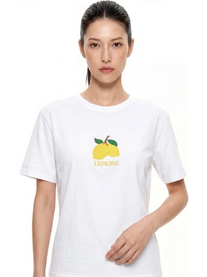 Hakke Baskılı Simit Yaka T-Shirt