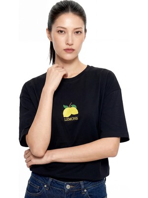 Hakke Baskılı Simit Yaka T-Shirt