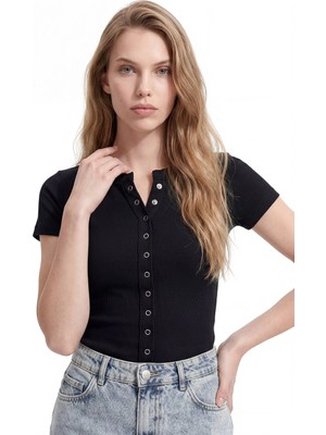 Hakke Düz Fitted Bisiklet Yaka Yumuşak Örme Bluz