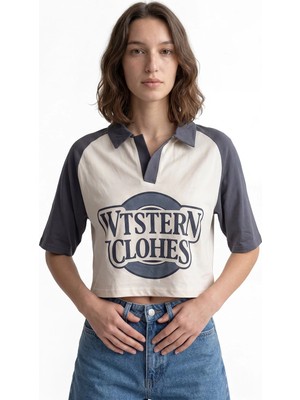Hakke Kadın Crop Polo Yaka Baskılı T-Shirt