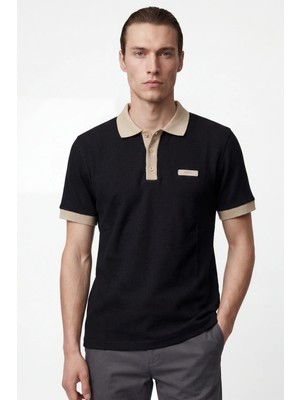 Hakke Yaka ve Kol Kontrast Detaylı Erkek Polo T-Shirt