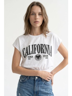 Hakke Kadın California Baskılı Crop T-Shirt