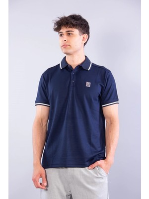 Mckanzie 8261 Ayaklı Yaka Kol Ucu Çizgili Kısa Kol T-shirt