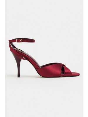 Nişantaşı Shoes Monica Bordo Saten Bilek Kemer Detaylı Kadın Ince Topuklu Ayakkabı