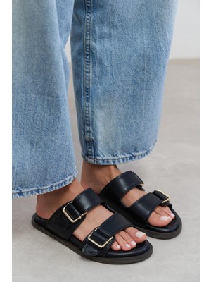 Nişantaşı Shoes Larry Siyah Mat Çift Toka Detay Düz Taban Kadın Terlik
