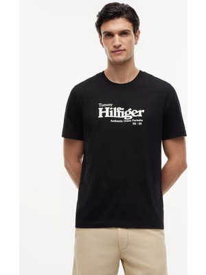 Tommy Hilfiger Erkek Normal Kalıp Logo Baskılı Yuvarlak Yakalı Pamuklu Kısa Kollu Siyah T-Shirt MW0MW43448-BDS