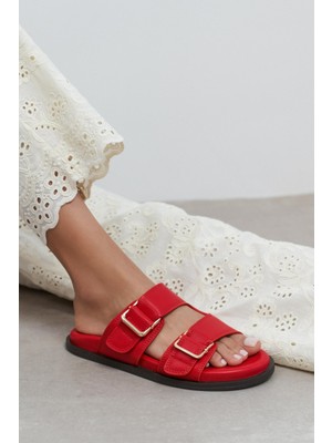 Nişantaşı Shoes Larry Kırmızı Mat Çift Toka Detay Düz Taban Kadın Terlik