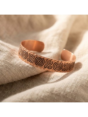 Erol Bakır Spiral Geometrik Desenli Saf Bakır Ayarlanabilir Kelepçe Bileklik Unisex El Yapımı