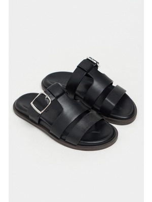 Nişantaşı Shoes Spirit Siyah Mat Kemer Toka Detaylı Düz Taban Kadın Terlik