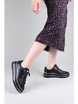 Birikon Nouna Bağcıklı Düz Sneakers Siyah