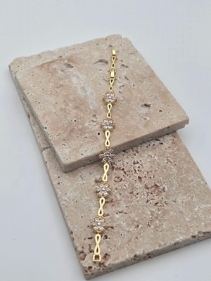 Bileklik Metal Minimal Şıklık Zarif Hediye