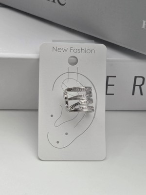 Piercing Kıkırdak Küpe Metal Minimal Şıklık Zarif Hediye