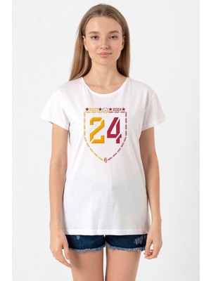 24 Şampiyonluk Beyaz Kadın Bisikletyaka Tshirt