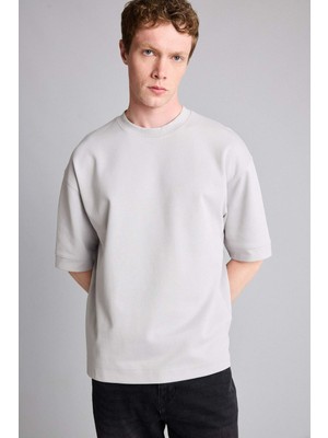 DeFacto Loose Fit Bisiklet Yaka Kısa Kollu Ağır Kumaş Basic Açık Gri Tişört B4844AX26AU