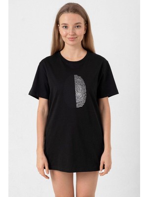 Siyah Beyaz Parmak Izi Siyah Kadın Oversize Tshirt