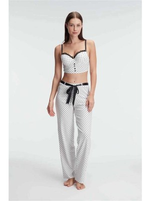 Bralet Sütyen Pamuklu Puantiye Desenli Desteksiz Dantel Detaylı Pijama Takımı