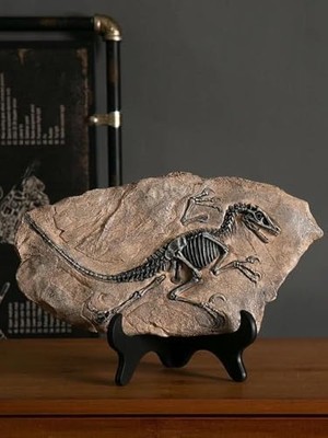 Gizmur Store Sume Vintage Dinozor Fosil Reçine Heykeli Retro Tarzda Minyatür Kapalı Alan Dekorasyonu ve Koleksiyon Parçası Eşsiz Hediyelik ve Hatıra Objeleri