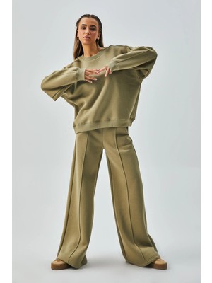 Minaaise Kadın Küf Yeşili 3 Iplik Penye Şardonlu Oversize Sweatshirt 28050