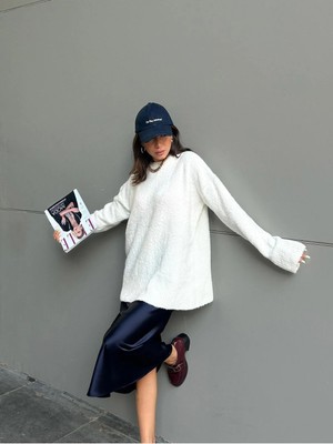 Minaaise Kadın Ekru Oversize Buklet Triko Uzun Kazak 6222