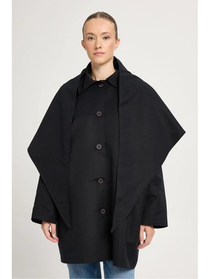 Minaaise Kadın Siyah Oversize Seyyar Yakalı Astarlı Tasarım Trençkot 30009