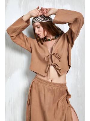 Minaaise Camel Müslin Kumaş Önden Bağlamalı Bluz 27355