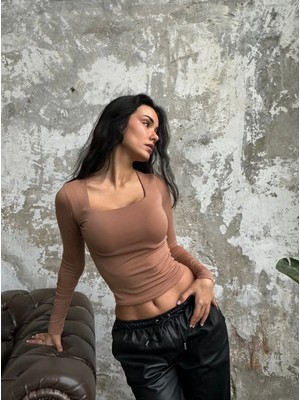 Minaaise Vizon Kare Yaka Uzun Kollu Slimfit Basic Body 27053