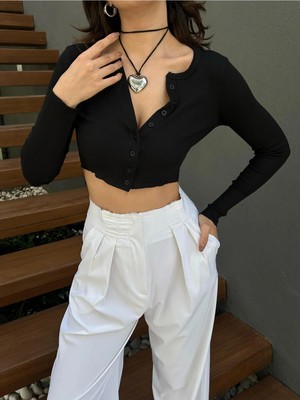 Minaaise Kadın Siyah %100 Pamuk Açık Yaka Düğmeli Fitilli Örme Bluz 29125