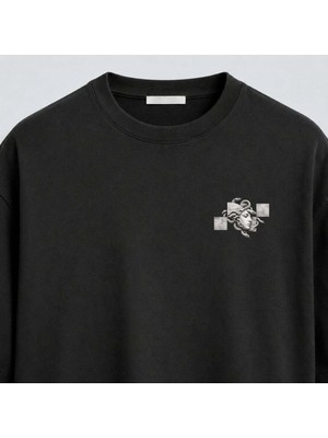 Noctilupus Official Noctilupus Medusa Crest Oversize Unisex Baskılı T Shirt