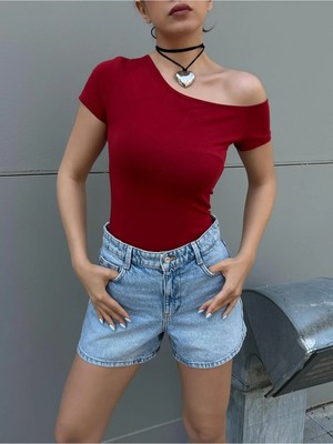 Minaaise Kadın Bordo Kayık Yaka Pamuk Kumaş Kısa Kollu Body 29129