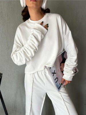 Minaaise Kadın Ekru Kolları Büzgülü Pis Dikişli Şardonsuz Sweatshirt 28062