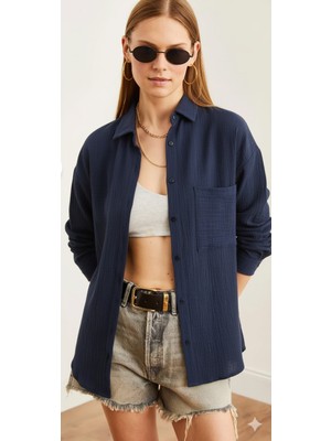 Kadın Oversize Basic Cepli Müslin Gömlek