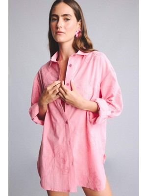 DeFacto %100 Pamuk Regular Fit Brode Çiçek İşlemeli Pembe Plaj Gömleği H0879AX26SM